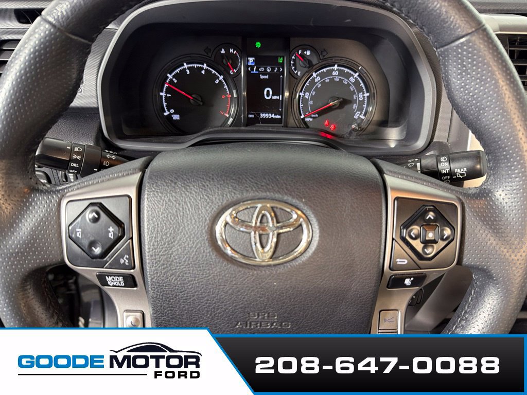 Used 2023 Toyota 4Runner SR5 AWD/4WD image 14