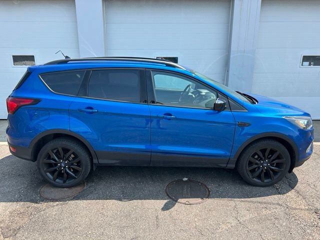 Certified 2019 Ford Escape SE FWD image 6