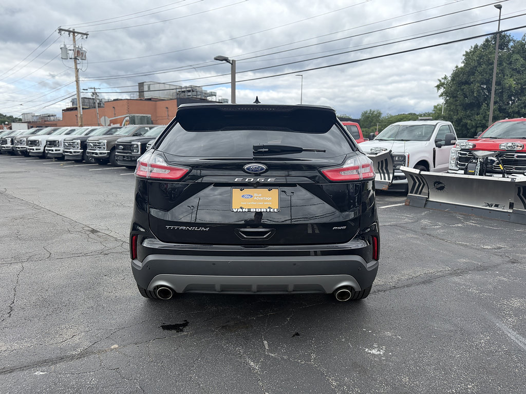 Certified 2022 Ford Edge Titanium AWD/4WD image 6