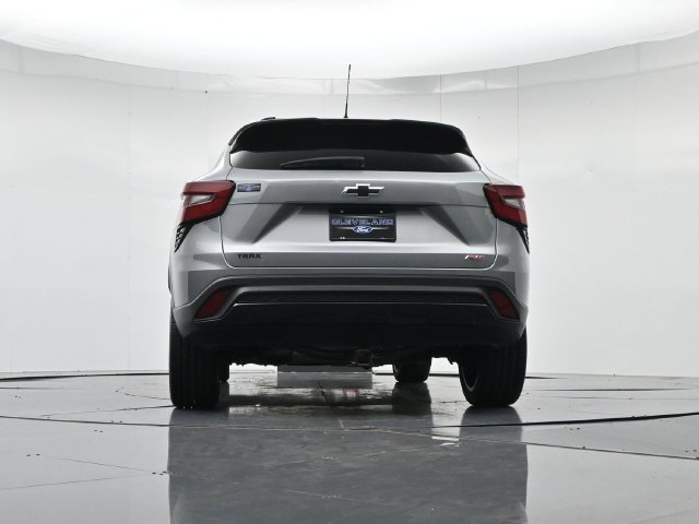 Used 2025 Chevrolet Trax RS w/ Driver Confidence Package FWD image 35