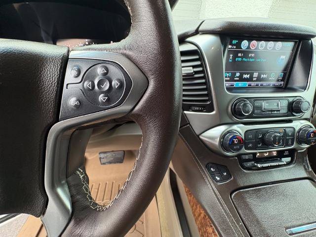 Used 2017 Chevrolet Suburban Premier AWD/4WD image 13