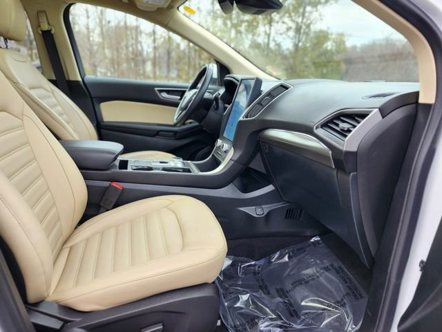 Certified 2022 Ford Edge SEL w/ Convenience Package AWD/4WD image 11