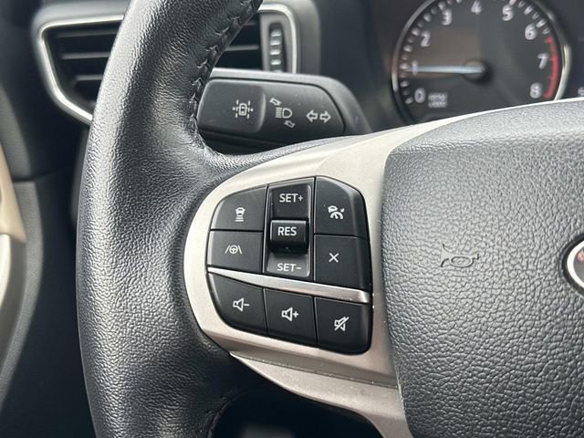 Certified 2023 Ford Explorer Limited w/ Equipment Group 301A image 24