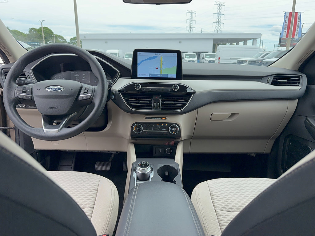 Certified 2020 Ford Escape SE FWD image 30