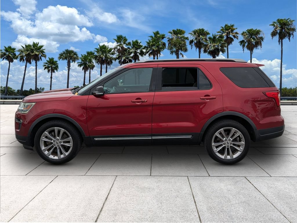Certified 2019 Ford Explorer XLT w/ Equipment Group 201A FWD image 4
