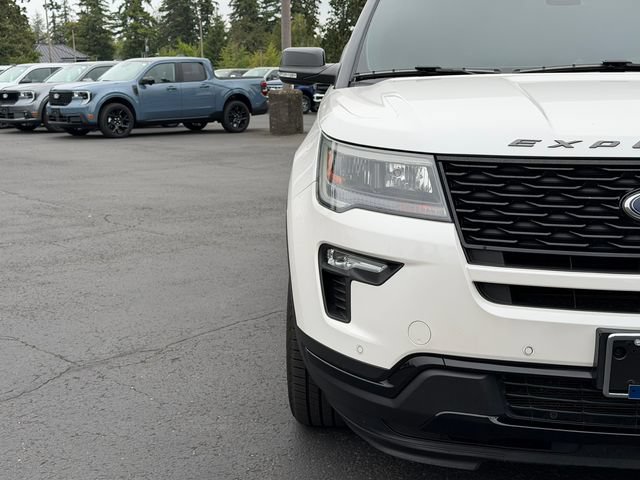 Certified 2018 Ford Explorer Sport w/ Equipment Group 401A AWD/4WD image 9