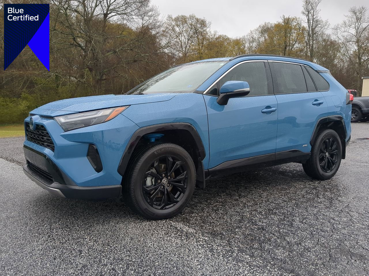 Used 2022 Toyota RAV4 SE w/ Convenience Package video 1