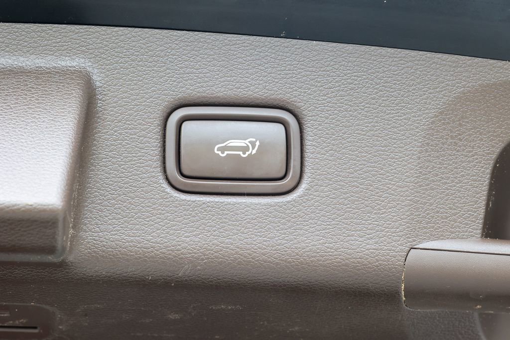 Used 2021 Kia Telluride SX w/ Towing Package FWD image 46