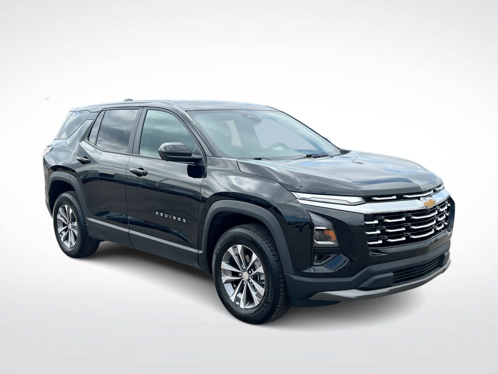 Used 2025 Chevrolet Equinox LT w/ Safety and Technology Package AWD/4WD image 2