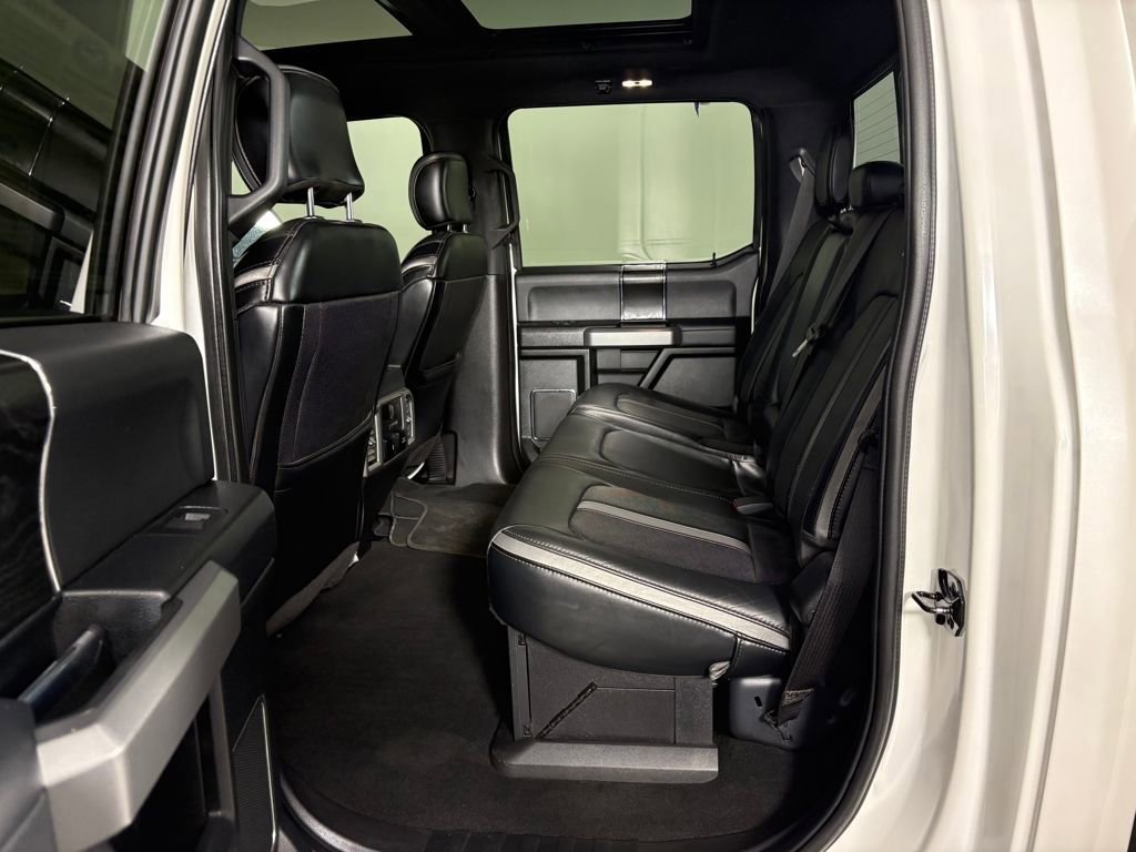 Certified 2019 Ford F350 Platinum w/ Platinum Ultimate Package image 30