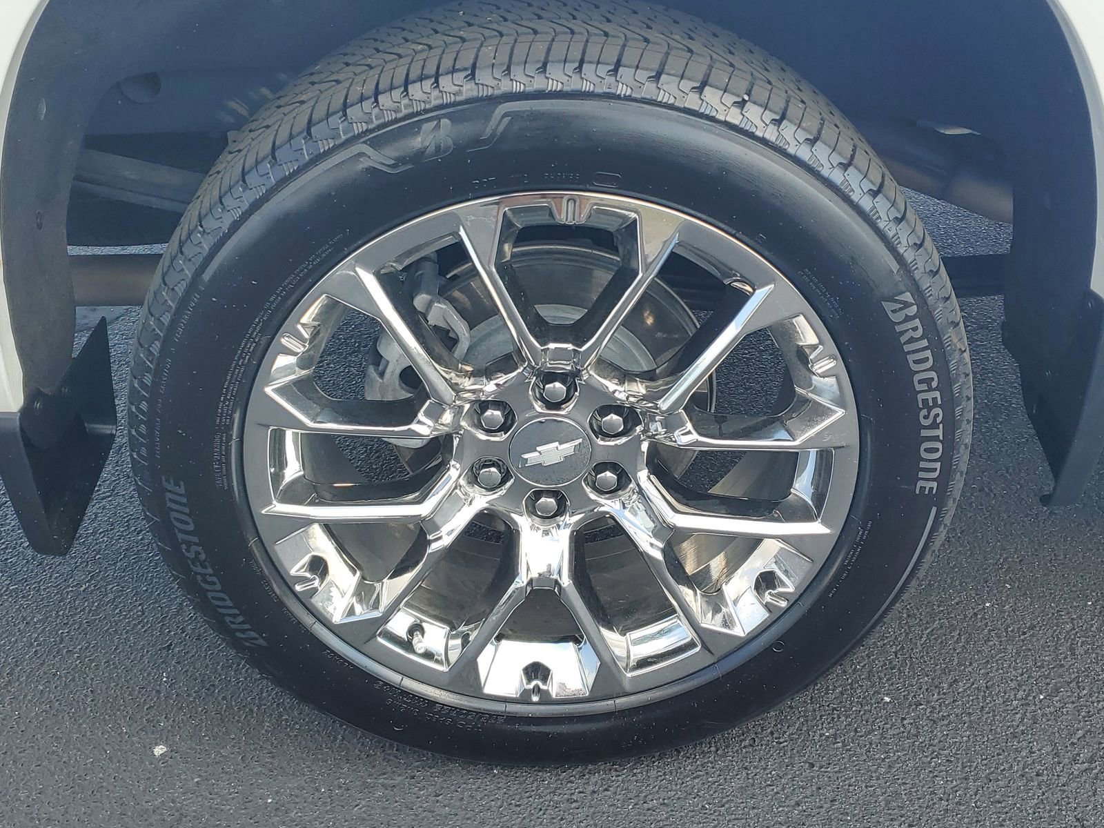 Used 2025 Chevrolet Silverado 1500 High Country image 5