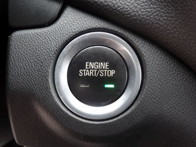Used 2020 Chevrolet Equinox LT w/ Driver Convenience Package FWD image 22