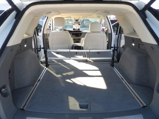Used 2021 Cadillac XT5 Premium Luxury FWD image 32