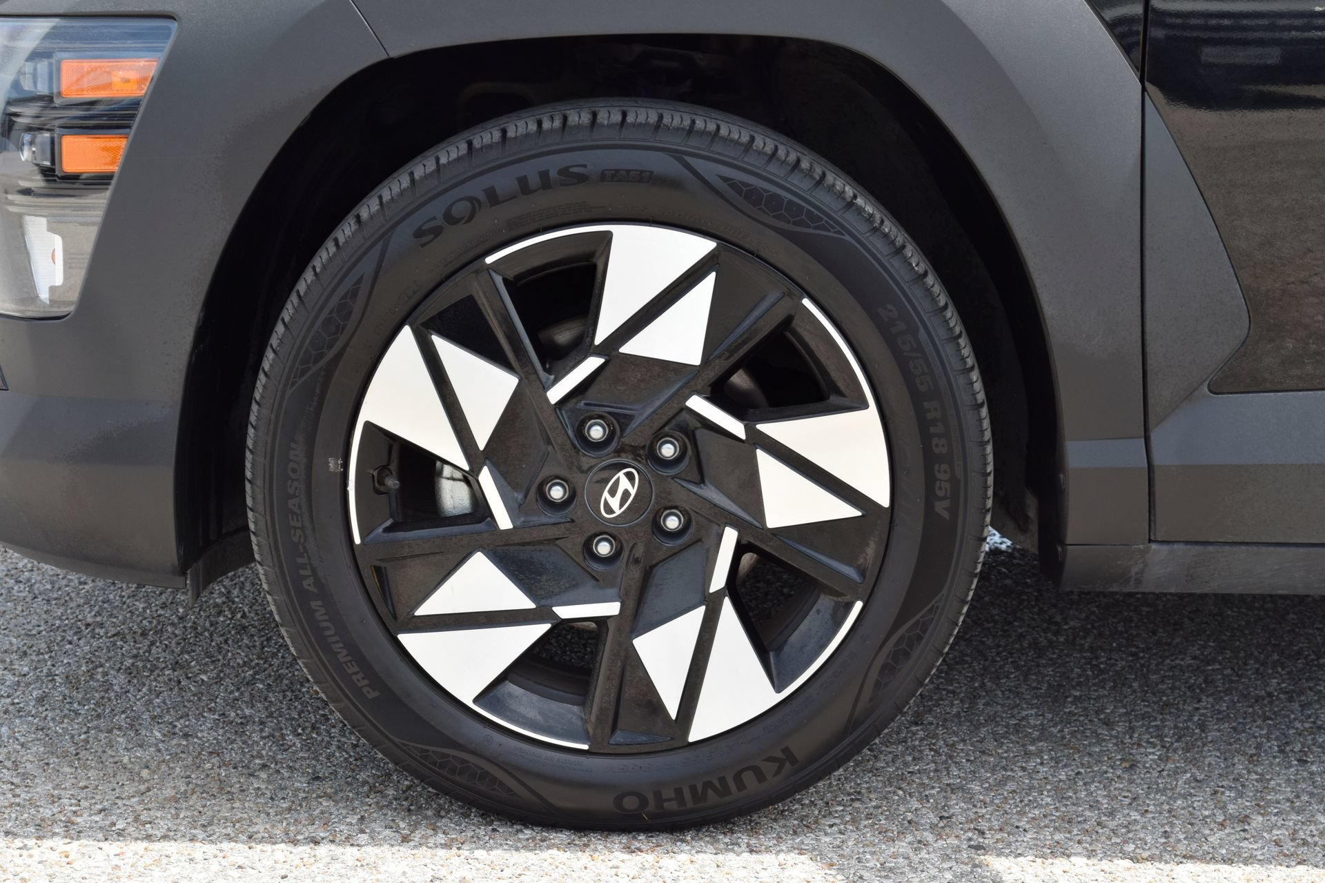 Used 2025 Hyundai Kona SEL FWD image 26