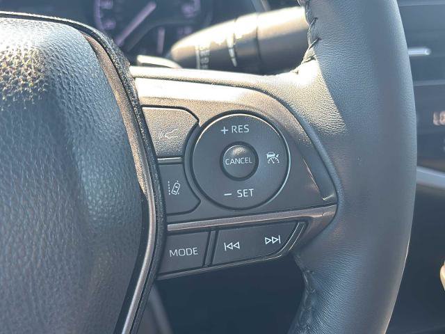 Used 2022 Toyota Camry SE w/ Convenience Package AWD/4WD image 19