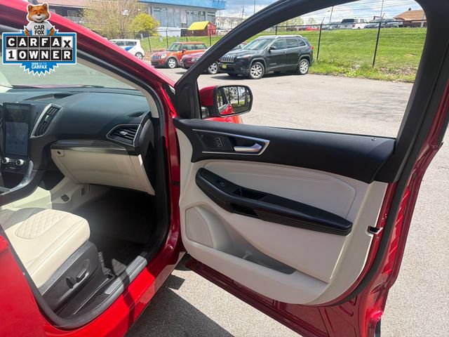 Certified 2024 Ford Edge Titanium AWD/4WD image 12