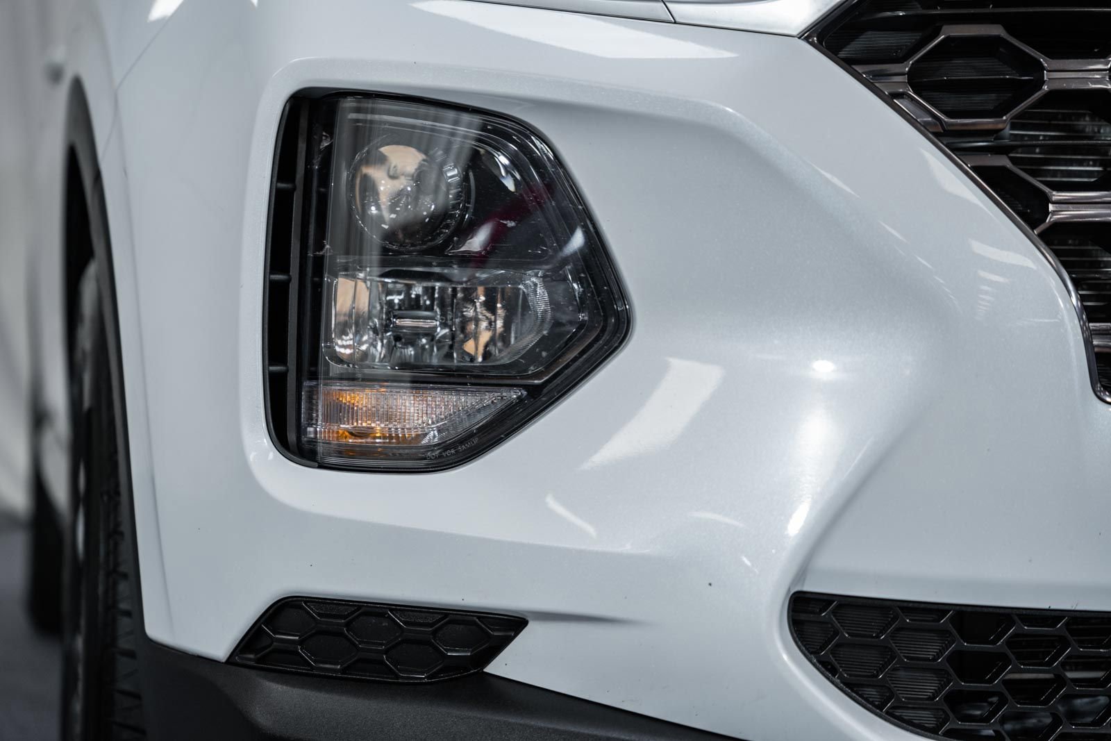 Used 2020 Hyundai Santa Fe SE image 10