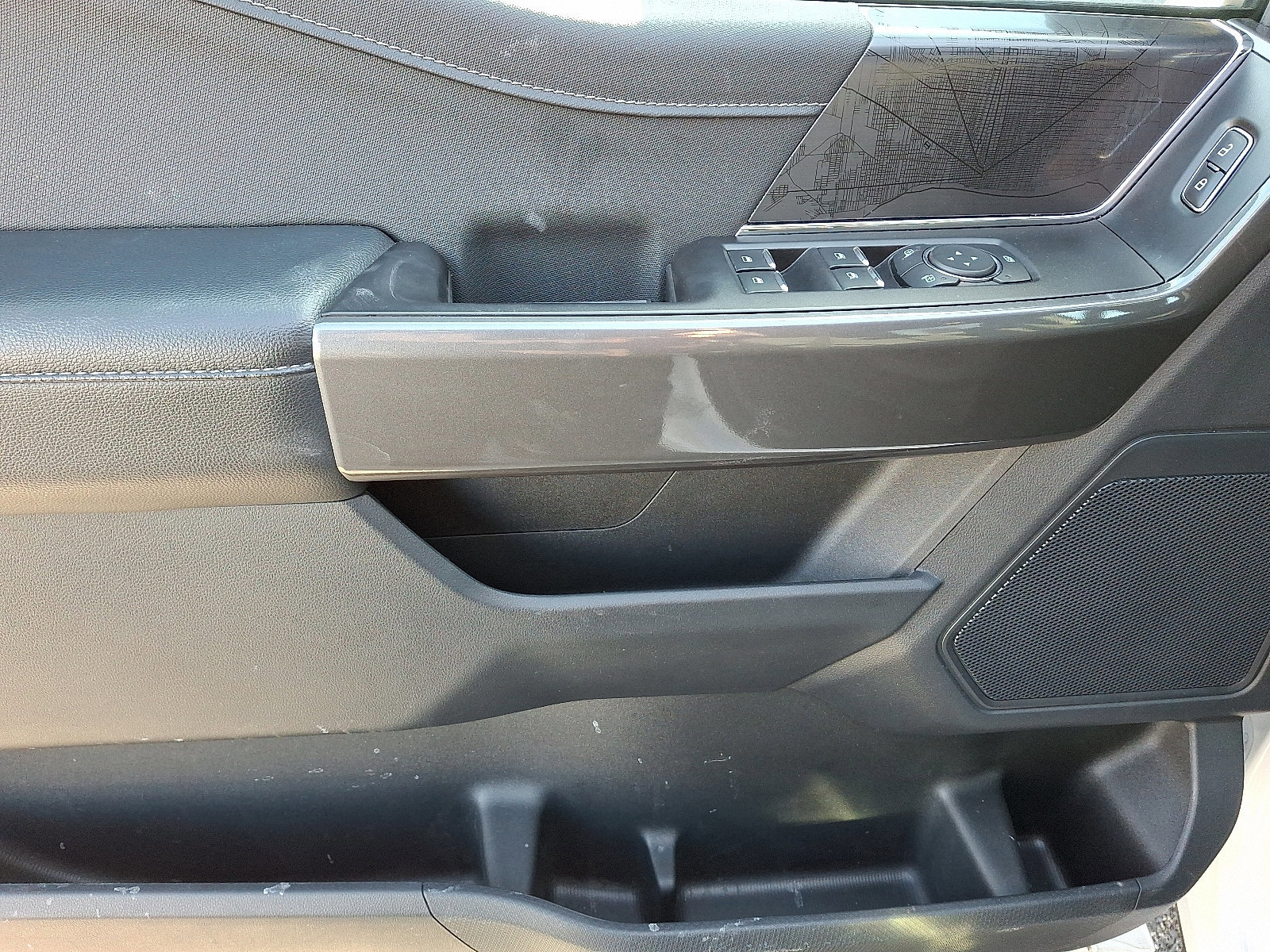 Certified 2022 Ford F150 XLT w/ Equipment Group 302A High image 12