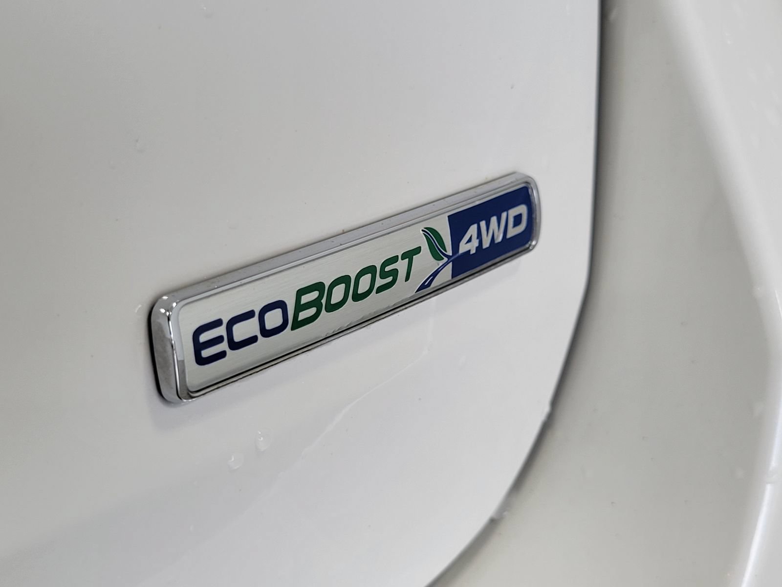 Certified 2020 Ford Explorer XLT w/ Equipment Group 202A AWD/4WD image 33