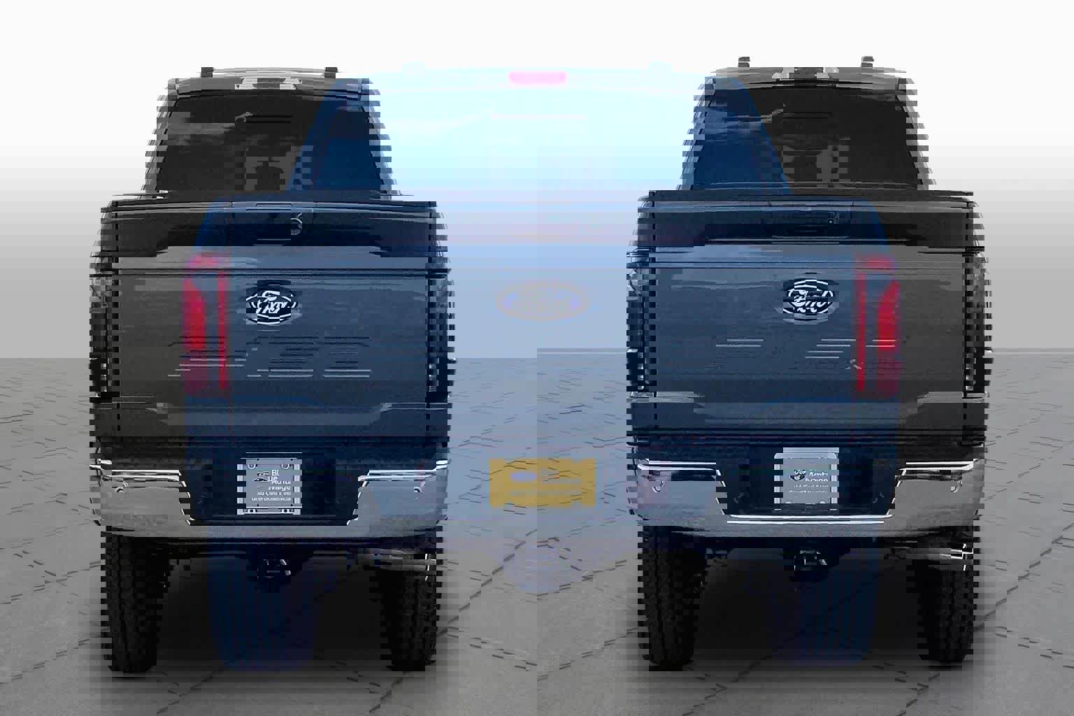 Certified 2025 Ford F150 Lariat w/ Equipment Group 501A Mid video 2