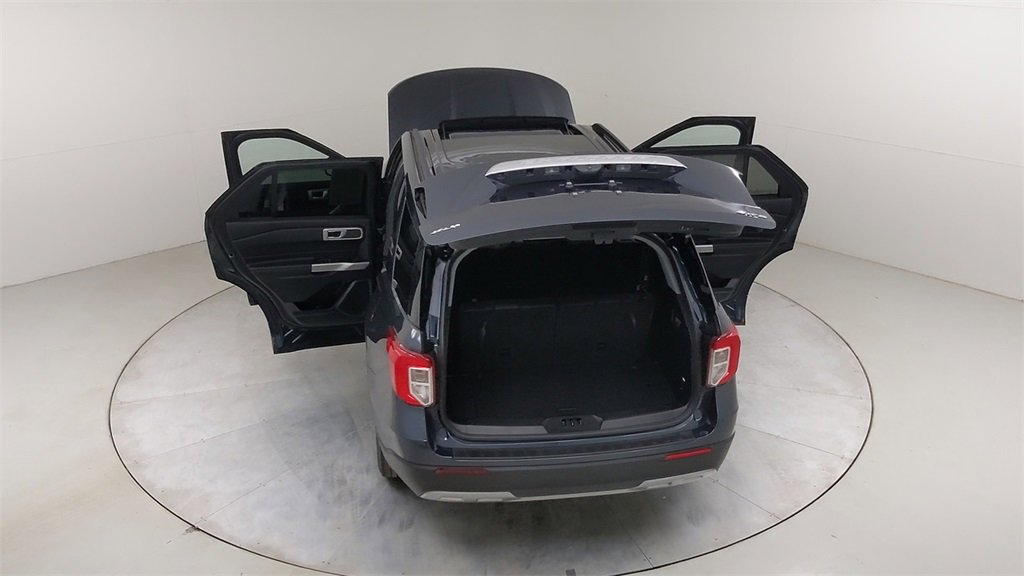 Certified 2023 Ford Explorer XLT w/ Equipment Group 202A image 54