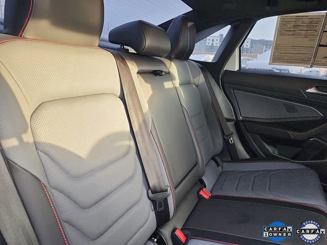 Used 2025 Volkswagen Jetta GLI Autobahn FWD image 28