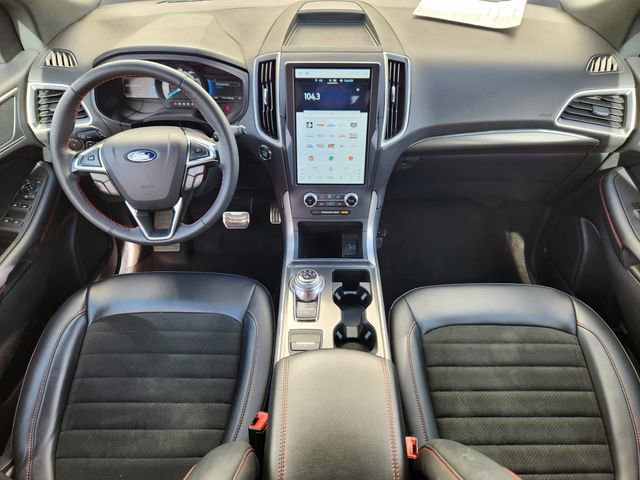 Certified 2024 Ford Edge ST-Line w/ Class II Trailer Tow Package image 14