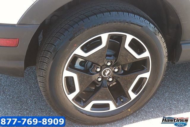 Certified 2022 Ford Bronco Sport Outer Banks w/ Tech Package AWD/4WD image 7