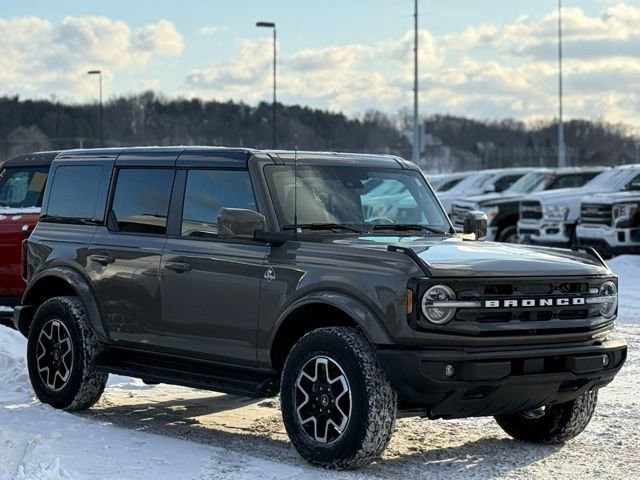 Certified 2025 Ford Bronco Outer Banks image 12