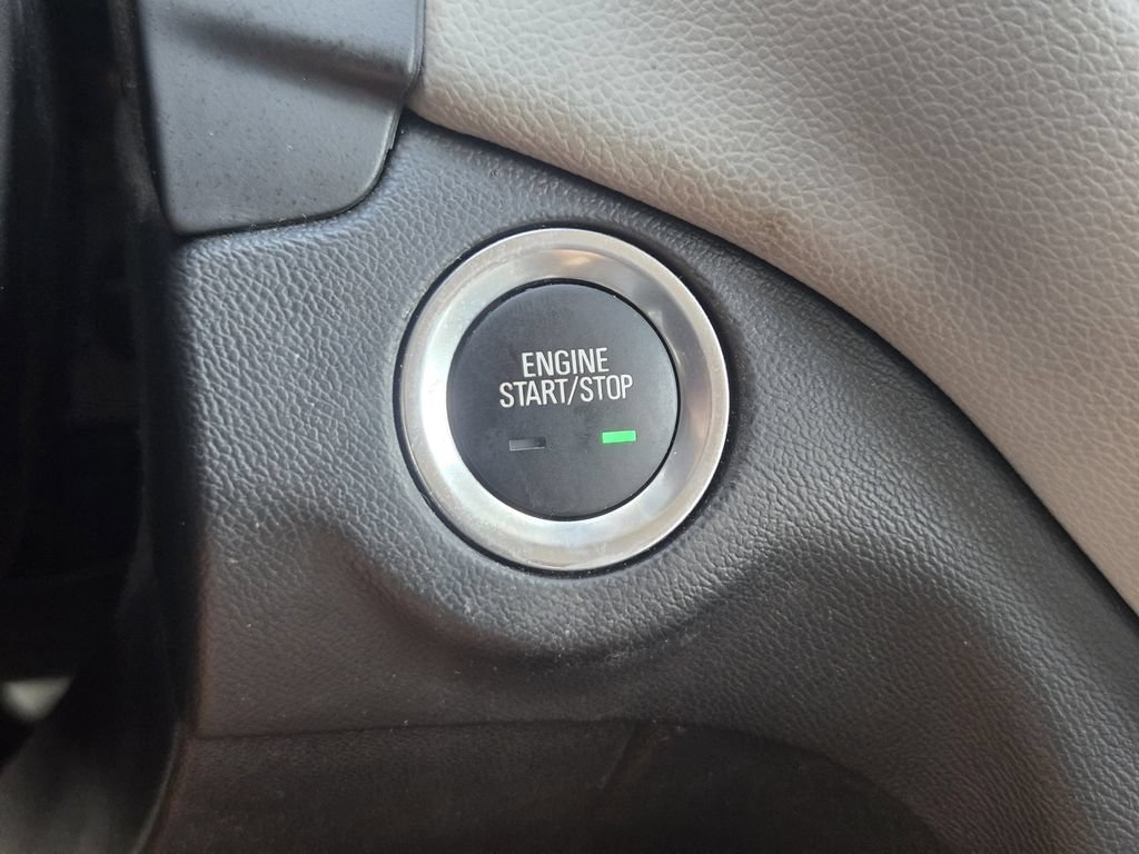 Used 2023 Chevrolet Equinox LT AWD/4WD image 20