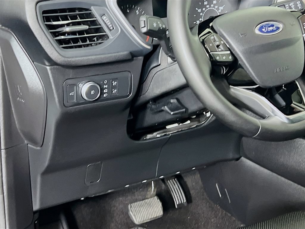 Certified 2022 Ford Escape SEL AWD/4WD image 10