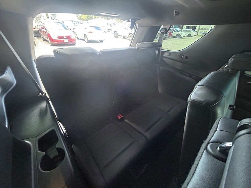 Used 2023 Chevrolet Tahoe LT image 30