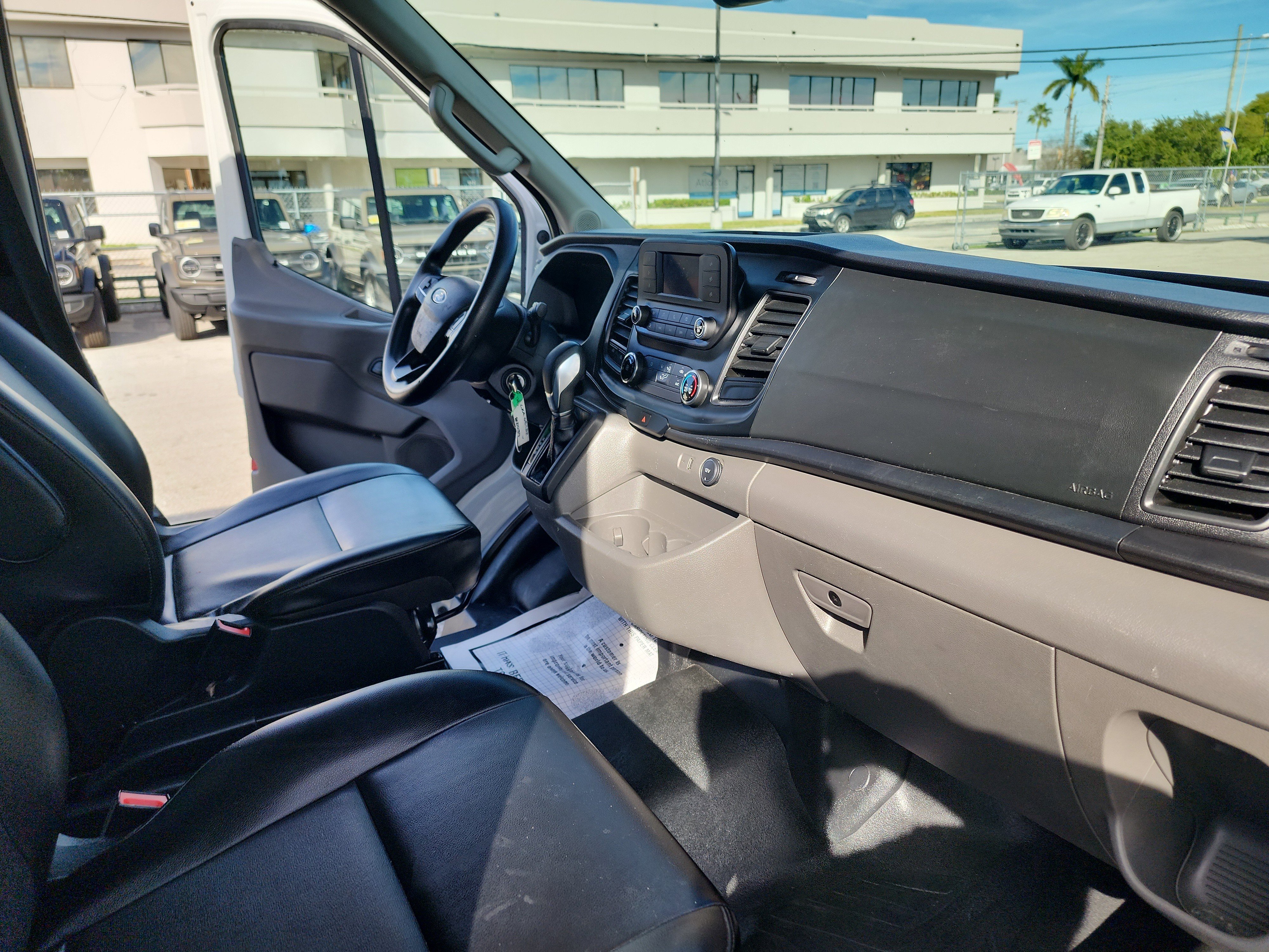 Certified 2020 Ford Transit 250 Medium Roof image 19