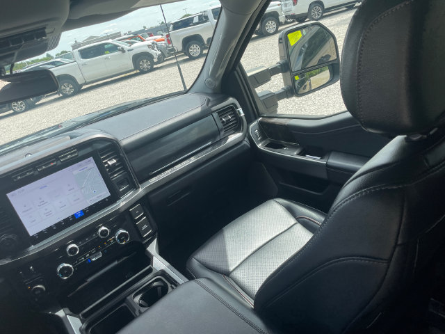 Certified 2024 Ford F250 Lariat w/ Lariat Ultimate Package AWD/4WD image 25