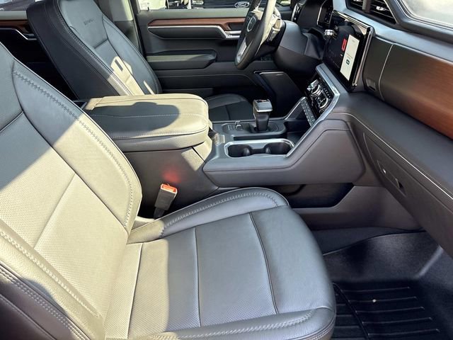 Used 2023 GMC Sierra 1500 Denali w/ Technology Package AWD/4WD image 23