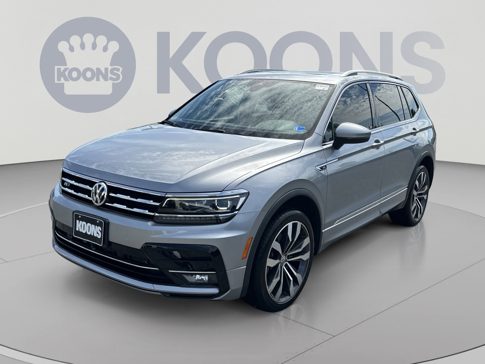 Used 2021 Volkswagen Tiguan SEL Premium R-Line AWD/4WD image 1