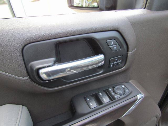 Used 2023 GMC Sierra 2500 SLT AWD/4WD image 22