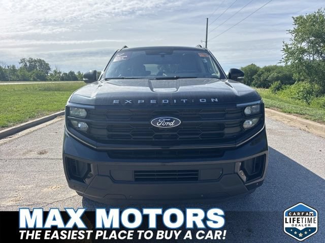 Certified 2025 Ford Expedition Active AWD/4WD image 11