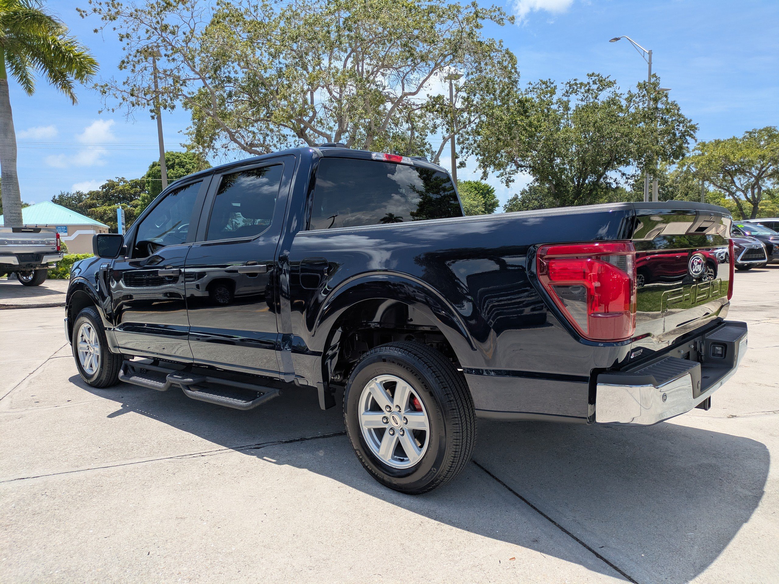 Certified 2025 Ford F150 XL w/ Equipment Group 103A High RWD image 6