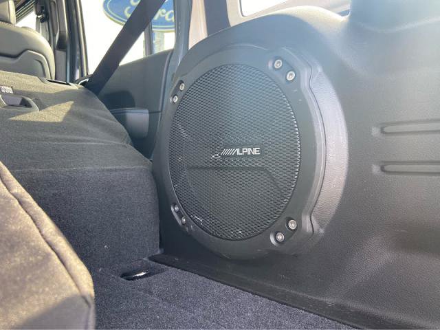 Used 2024 Jeep Wrangler Unlimited Rubicon 4xe AWD/4WD image 11