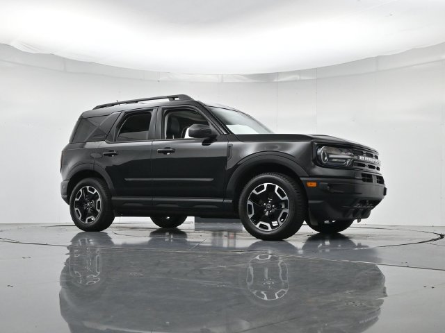 Certified 2023 Ford Bronco Sport Outer Banks w/ Tech Package AWD/4WD image 38