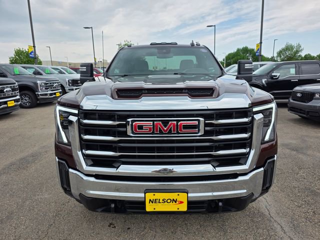 Used 2024 GMC Sierra 3500 SLE w/ SLE Convenience Package AWD/4WD image 4