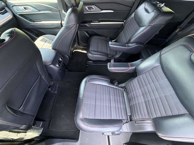 Certified 2025 Ford Explorer ST-Line AWD/4WD image 24