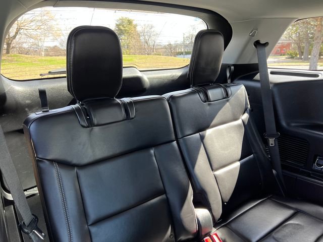 Certified 2022 Ford Explorer XLT w/ Equipment Group 202A image 34