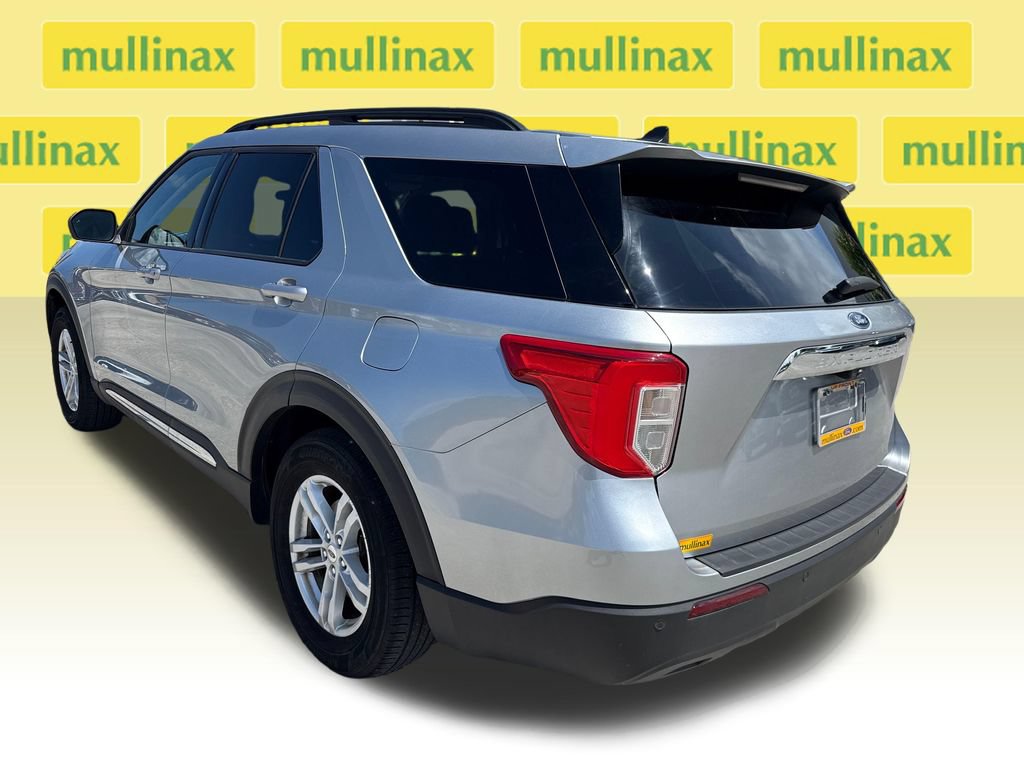 Certified 2023 Ford Explorer XLT RWD image 6