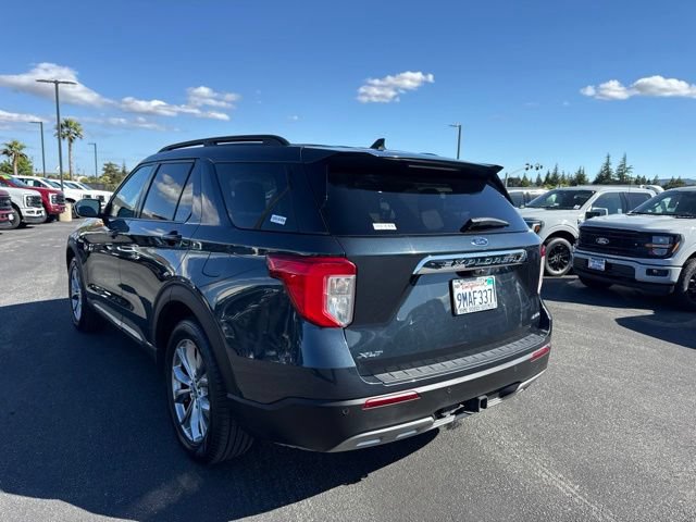 Certified 2023 Ford Explorer XLT w/ Equipment Group 202A AWD/4WD image 8