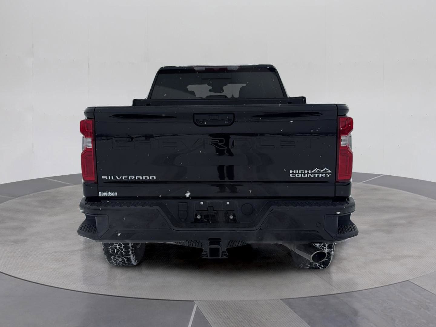 Used 2024 Chevrolet Silverado 2500 High Country w/ Z71 Off-Road Package image 5