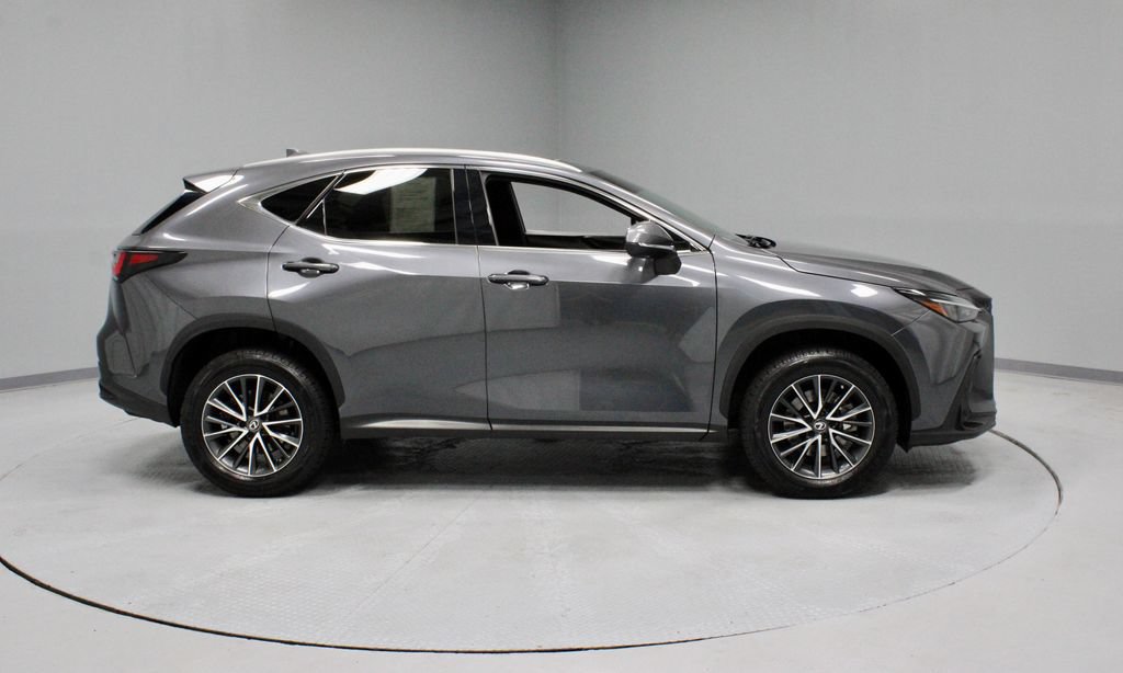 Used 2023 Lexus NX 350 AWD image 12