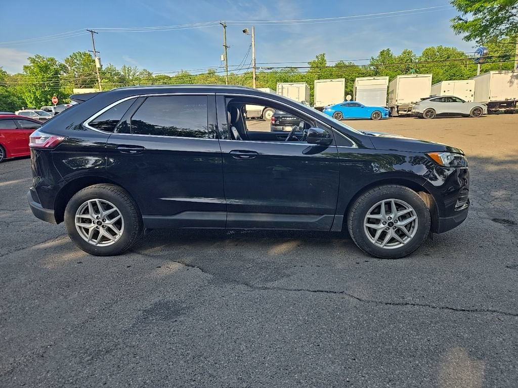 Certified 2023 Ford Edge SEL w/ Convenience Package AWD/4WD image 5