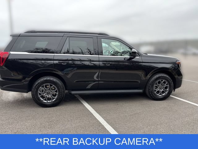 Certified 2025 Ford Expedition Active AWD/4WD image 7